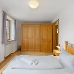 Pensjonat Zweilindenhof 3*