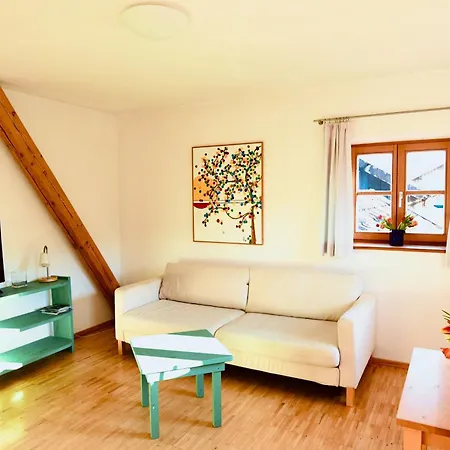 Zweilindenhof Guest house