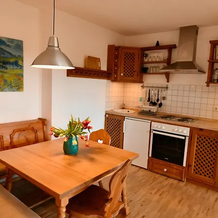 Zweilindenhof Guest house *