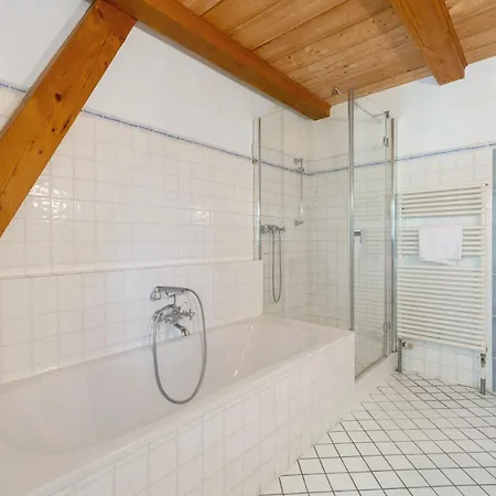 Pensionat Zweilindenhof 3*